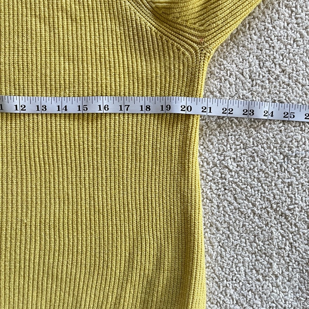 Tahari Yellow preppy retro  Ribbed Crew Neck Sweater M - Picture 4 of 7
